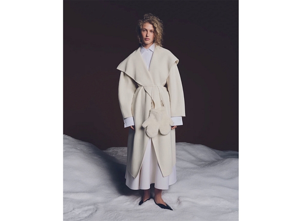 Fashion-дайджест: IUMAN Intimissimi Uomo x bobber, коллекция MaxMara Holiday 2025 и другие новости