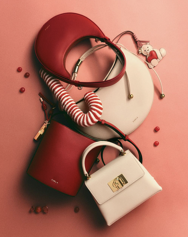 Fashion-дайджест: новогодняя коллекция FURLA, GRATE x CHOUX и другие новости фото № 2