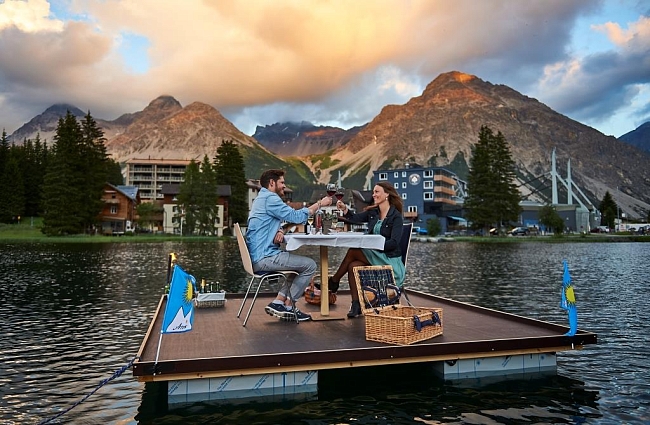 «Тиндер на природе»: швейцарский курорт Ароза поможет гостям встретить свою любовь фото № 3
