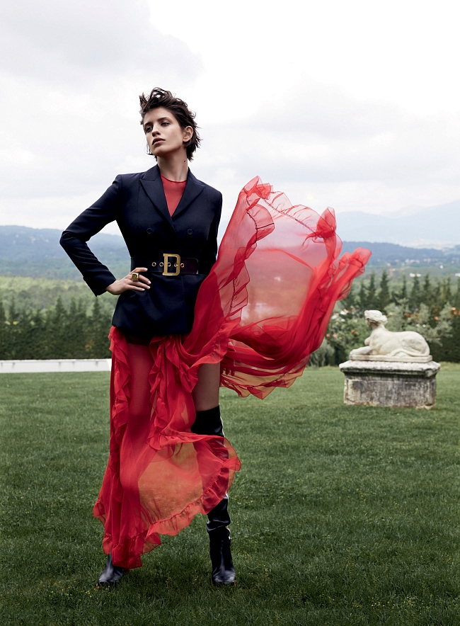 Кто эта мисс? Аня Чиповская в съемке для Dior Parfums фото № 7