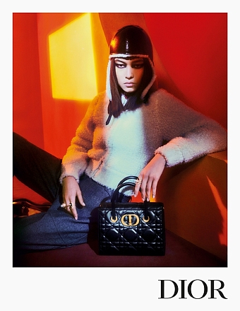 Рекламная кампания Dior осень-зима 2021/22 фото № 2
