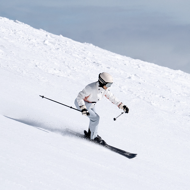 Moncler фото № 1