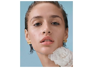 Moisturizing. Легкие увлажняющие средства для лица на лето-2025 