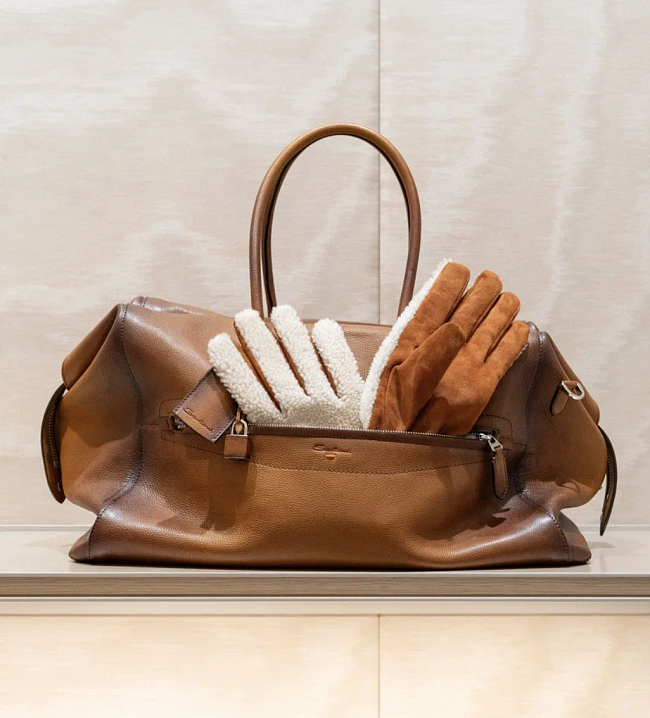 Fashion-дайджест: новая коллекция Coccinelle, показ ELISABETTA FRANCHI и другие новости фото № 2