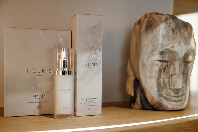 Дайджест красоты: инновационная методика в Swiss Beauty Clinic, открытие студии растяжки SMSTRETCHING в Санкт-Петербурге, косметика с искусственным интеллектом от HELMS фото № 4