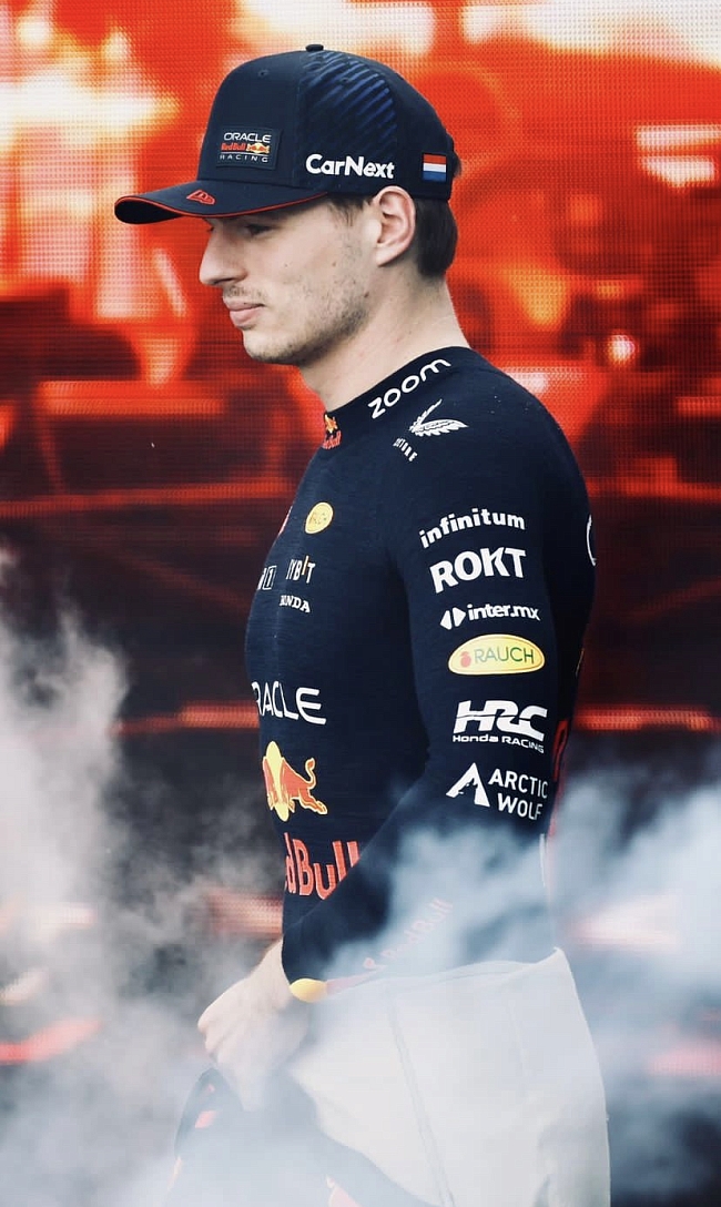 Победитель гонки «Формула-1» — 25-летний Макс Ферстаппен. Фото: @maxverstappen1 фото № 1