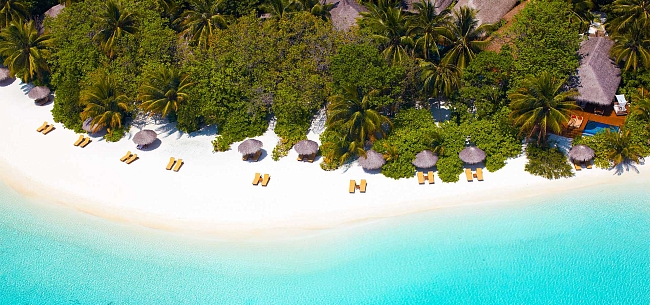 Пляжный берег отеля Baros Maldives фото № 1