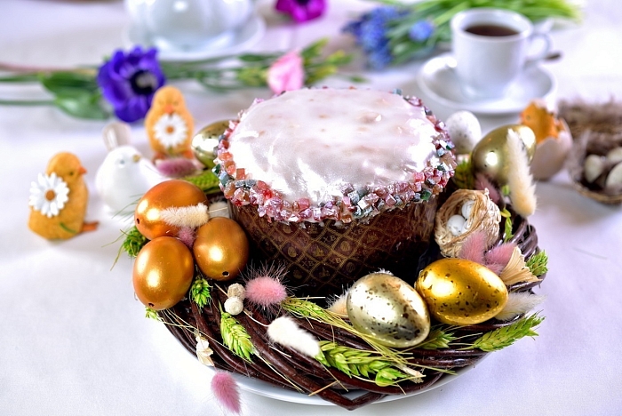 Кондитерская «Кафе Пушкинъ». Пасхальные куличи с цукатами и изюмом, 1 950 руб. фото № 16
