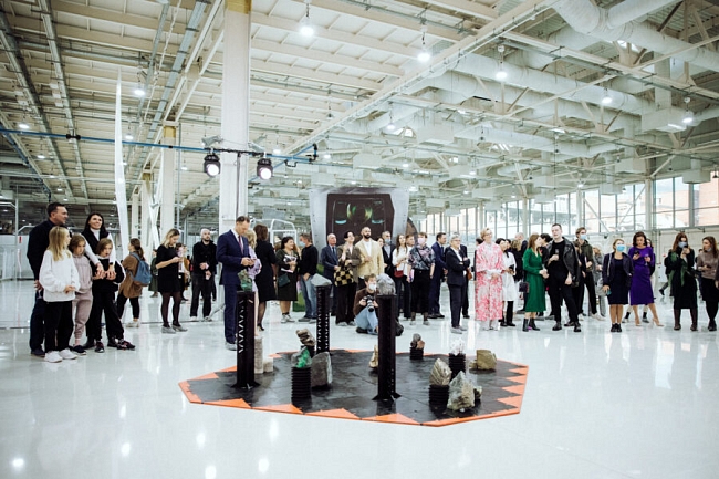 Фото основного проекта 6-й Уральской индустриальной биеннале современного искусства, 2021 год фото № 2