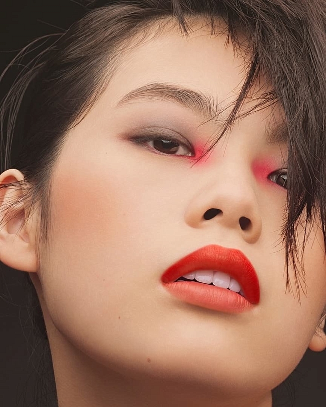 Что такое японский макияж, и почему он не подходит Светлане Ходченковой фото № 2