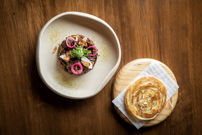 Гастро-неделя: завтраки в InOut Bistro, Lúwo x Giardino Magico и открытие Avero Mio Bistro фото № 12