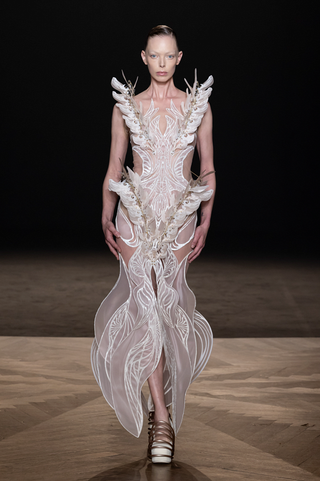 FW'25/26. Хайлайты с Недели Высокой Моды в Париже фото № 10