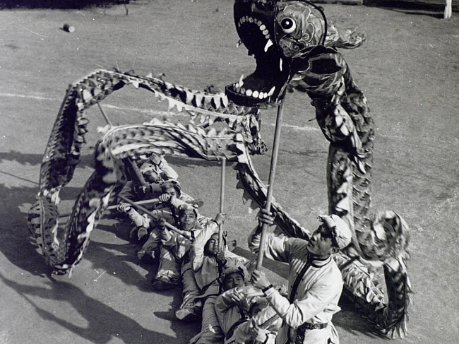 Выставка «Праздник Весны. Новый год в старом Пекине» фото № 3