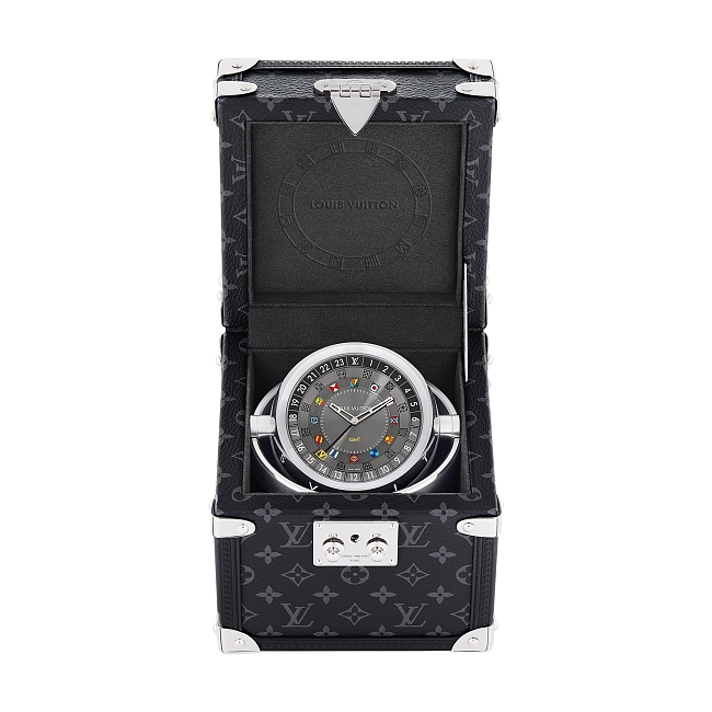 Отдавая дань традициям: Louis Vuitton представили настольные часы в сундучке фото № 1