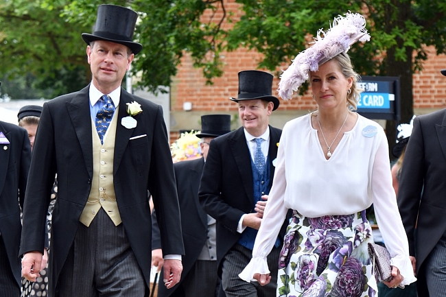 Принц Эдвард и графиня Уэссекская Софи на Royal Ascot 2021 фото № 4