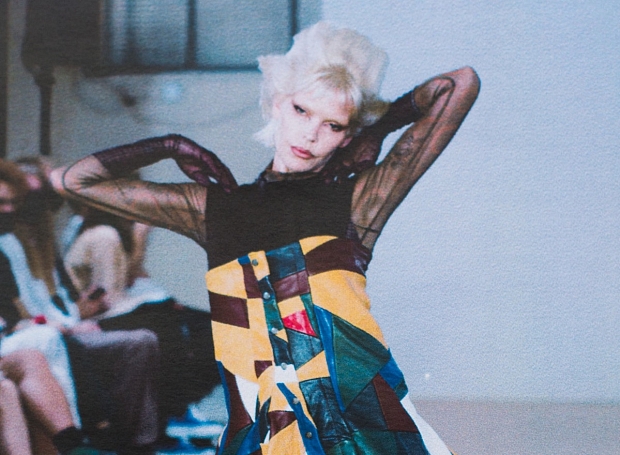 Дизайнер Луиза Линг Бьеррегаард — о переезде из Копенгагена в Париж, моде на трикотаж и одежде для Билли Айлиш