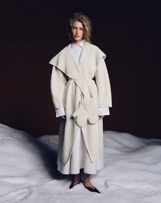 Fashion-дайджест: IUMAN Intimissimi Uomo x bobber, коллекция MaxMara Holiday 2025 и другие новости фото № 4