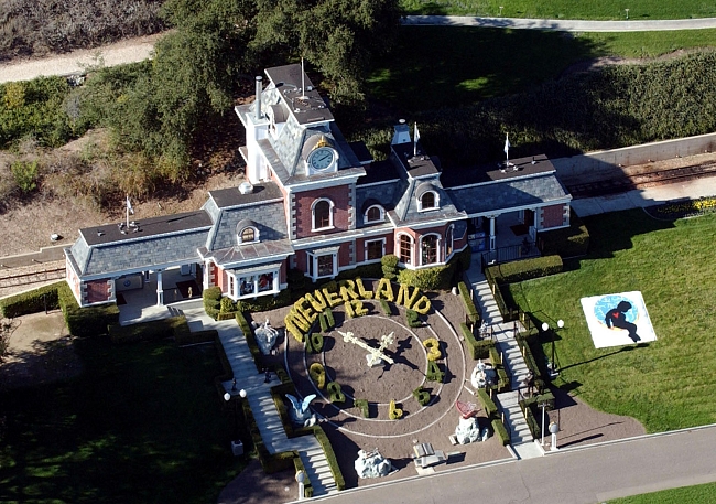 Знаменитое ранчо Майкла Джексона Неверленд обрело нового владельца фото № 1
