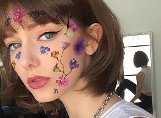Тренд в Instagram: 5 крутых масок для Stories в стиле эпохи Возрождения