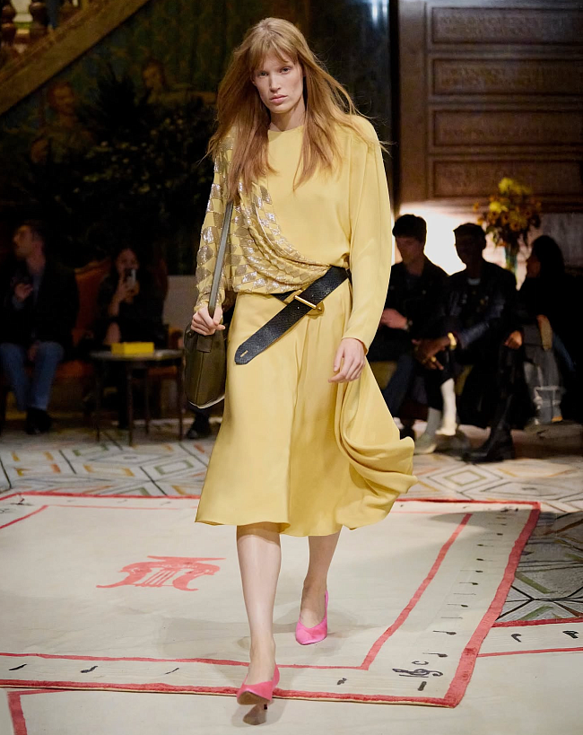 Versace фото № 3