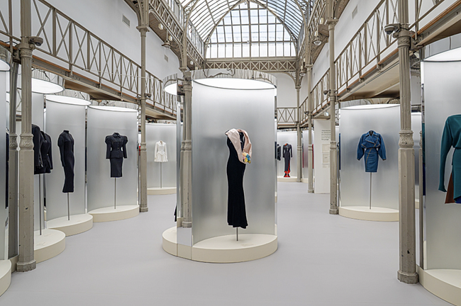 Фрагмент выставки Azzedine Alaïa, Thierry Mugler фото № 10
