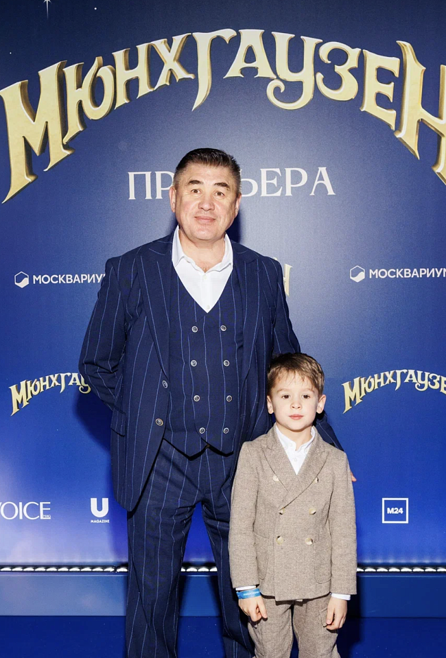 Андрей Прокип с сыном фото № 7