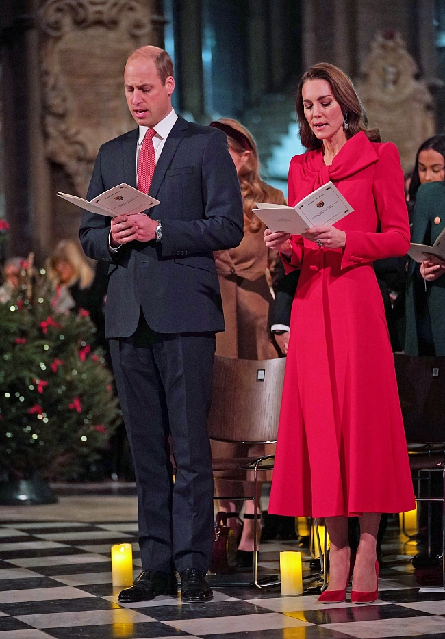 Принц Уильям и Кейт Миддлтон в Вестминстерском аббатстве в Лондоне на рождественской службе фото № 2