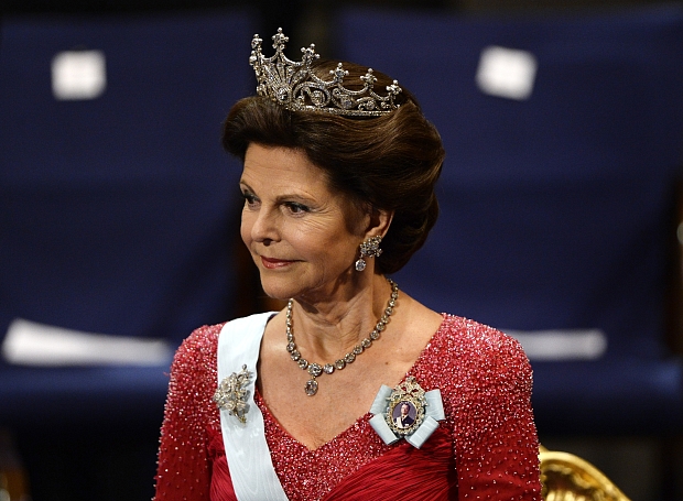 История одного украшения: девятиконечная тиара королевы Швеции Софии