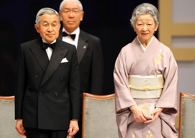 Император Японии Акихито и его жена Митико фото № 4