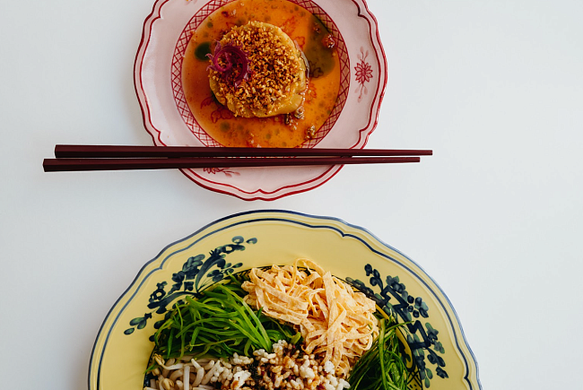 Гастро-неделя: FAKOSHIMA х Self Edge Japanese, новые десерты в Lila Pastry и сезон лисичек в La Raquette bistro фото № 2