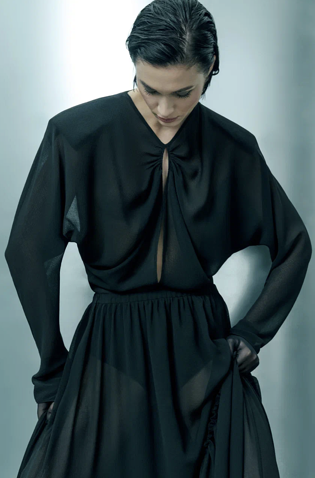 Fashion-дайджест: новогодняя коллекция AUTENTIMENTS, NUME x KALMANOVICH и другие новости фото № 6