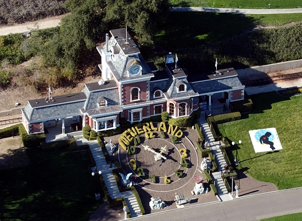 Знаменитое ранчо Майкла Джексона Неверленд обрело нового владельца