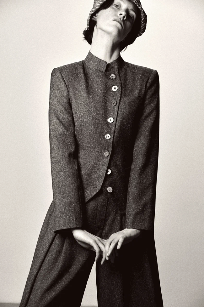 Модный дайджест: коллаборация Avgvst х J.Kim, весенняя коллекция STELMY и другие новости фото № 5