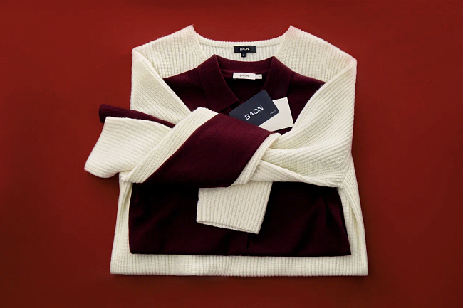 Fashion-дайджест: коллекция Kalmanovich Holiday, новогодний дроп Qari Qris и другие новости фото № 12