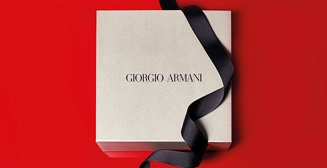 Не пропустите: скидки и подарки в онлайн-сторе Armani Beauty фото № 1