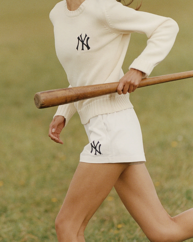 Sporty & Rich фото № 1