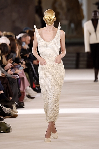 Schiaparelli Couture весна-лето 2023 фото № 1