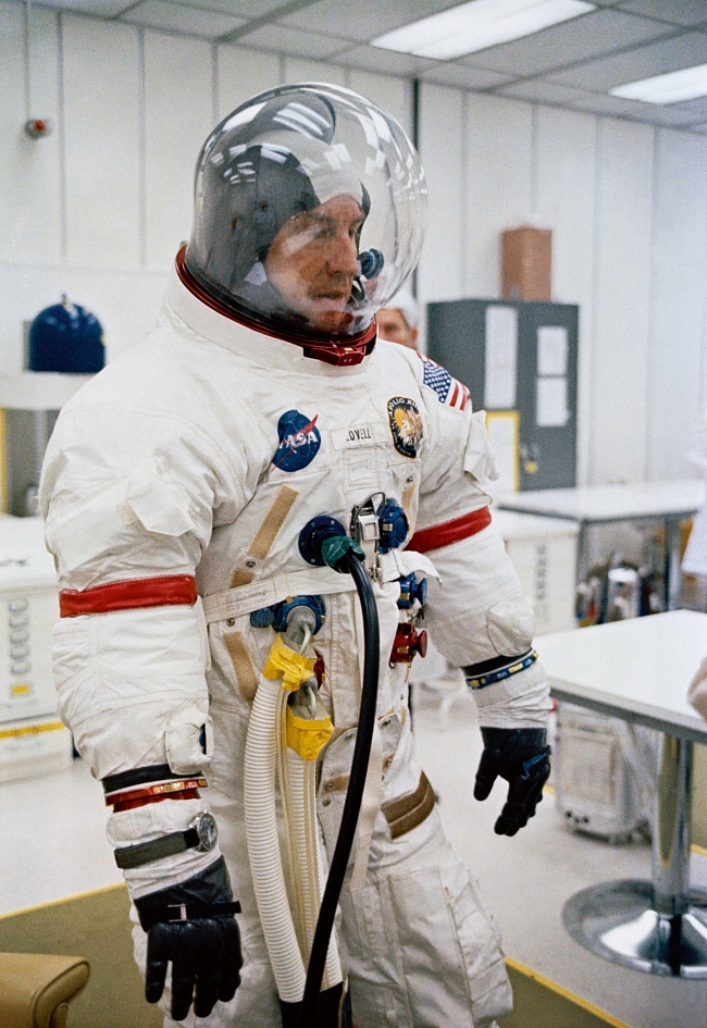 Счастливый случай: как часы Omega спасли экипаж корабля «Аполлон-13» фото № 1