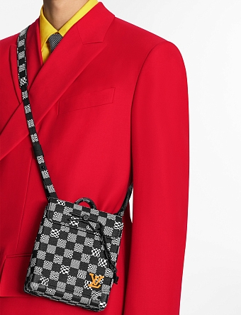 Louis Vuitton выпустили новые сумки XS Handbags фото № 6