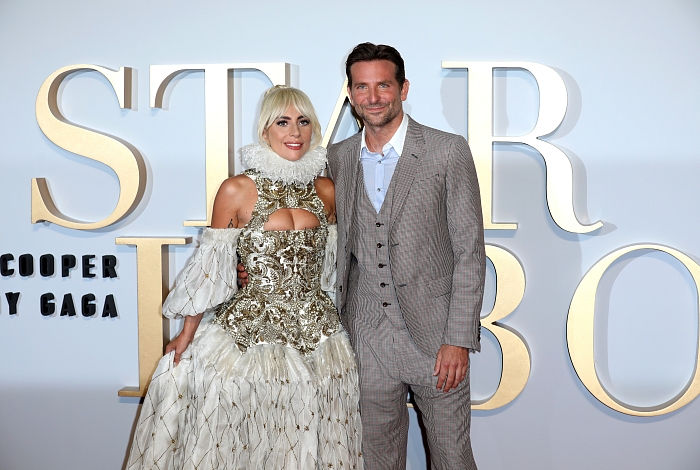 Леди Гага и Брэдли Купер скоро снова выйдут на красную дорожку вместе фото № 1
