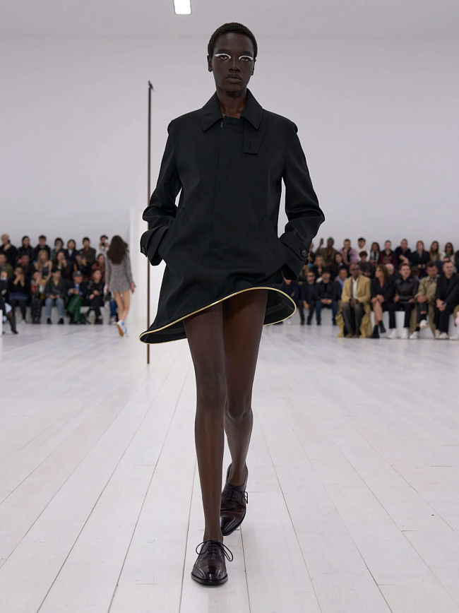 Loewe фото № 4