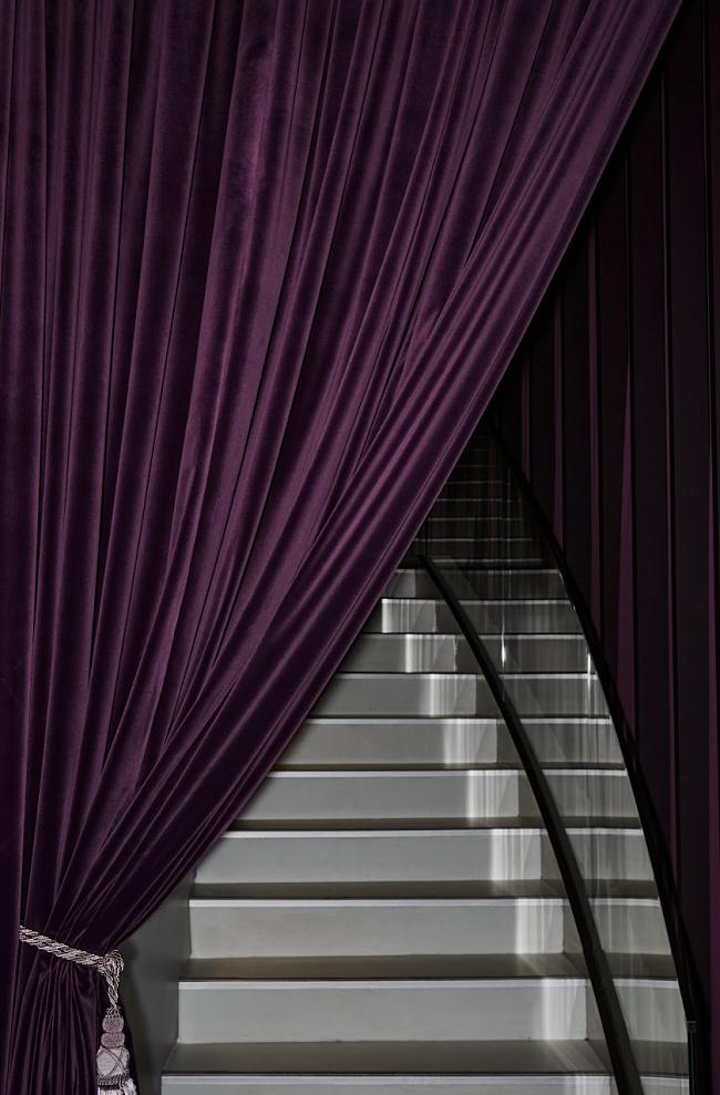 Свет в деталях. Юбилейный сезон Музея русского импрессионизма — «Под маской» фото № 2