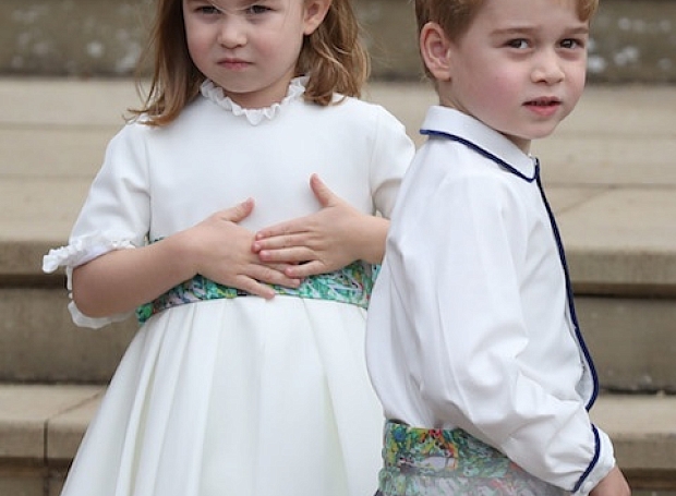 Принц Джордж и принцесса Шарлотта на свадьбе принцессы Евгении и Джека Бруксбэнка