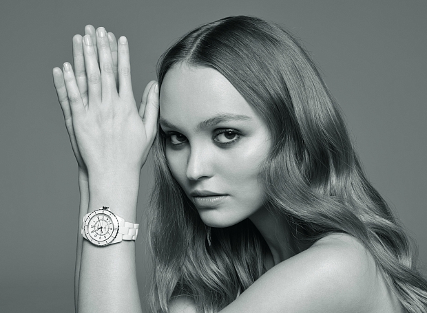 Решающая секунда: Chanel отмечают 20-летие модели часов J12