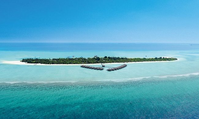 Канухура — один из самых больших островов  Мальдивского архипелага: его длина составляет  1,4 км фото № 1