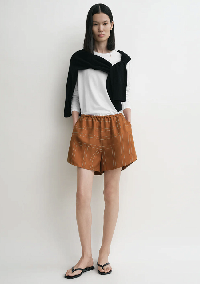 TOTEME фото № 1