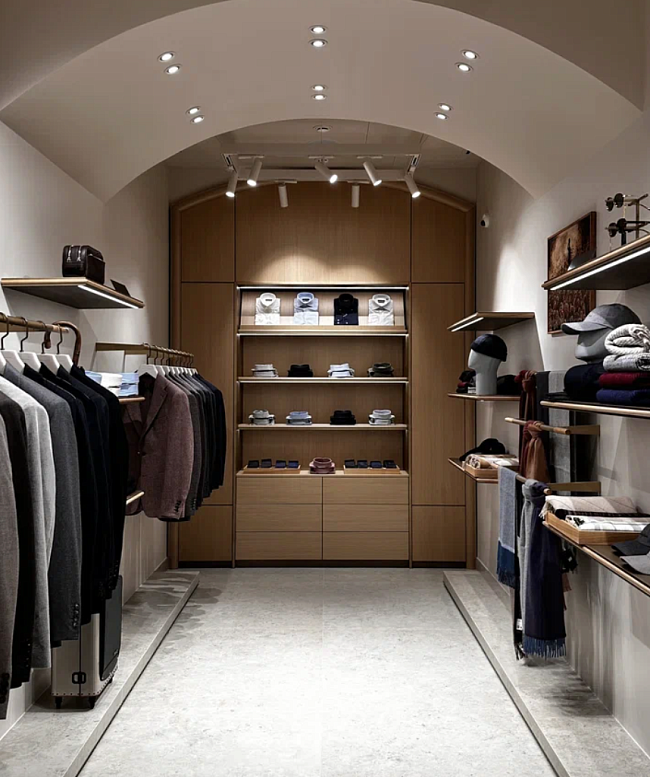 Fashion-дайджест: новогодняя коллекция FURLA, GRATE x CHOUX и другие новости фото № 9