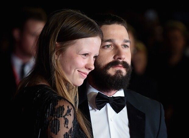 Шайа Лабаф и Мия Гот снова вместе 