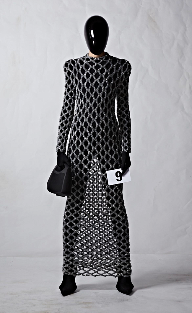 Balenciaga Couture осень-зима 2022/23 фото № 11