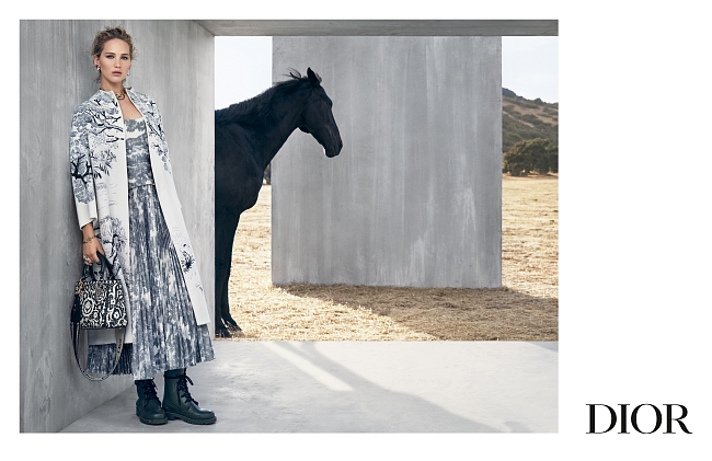 Дженнифер Лоуренс в рекламной кампании Dior Cruise 2019 фото № 3